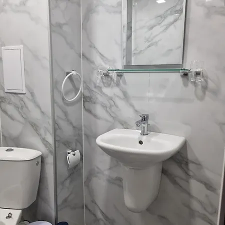 Dani Hotel 3*